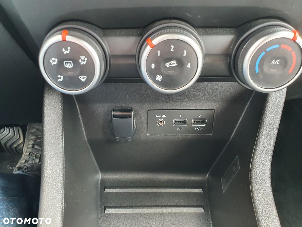 Renault Clio SCe 65 BUSINESS EDITION - 21