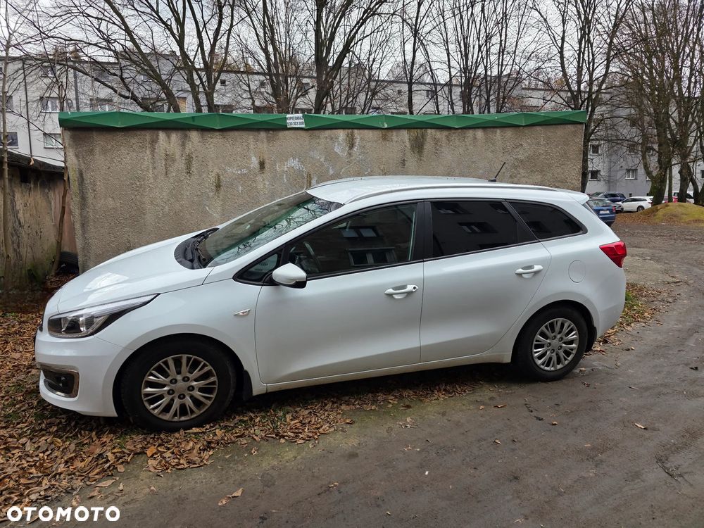 Kia Ceed 1.6 CRDi M DCT - 3