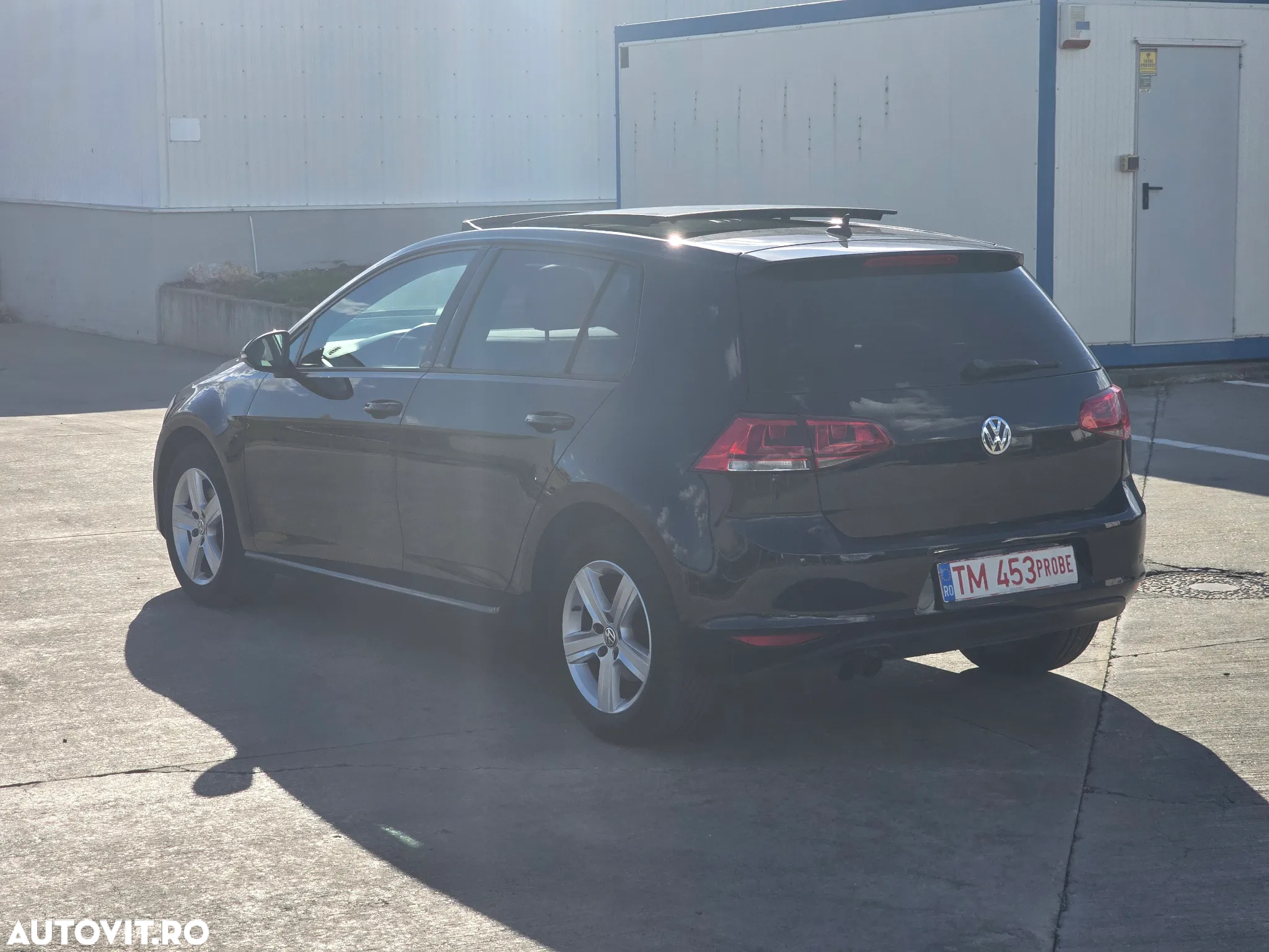 Volkswagen Golf 1.4 TSI DSG BMT Highline - 3