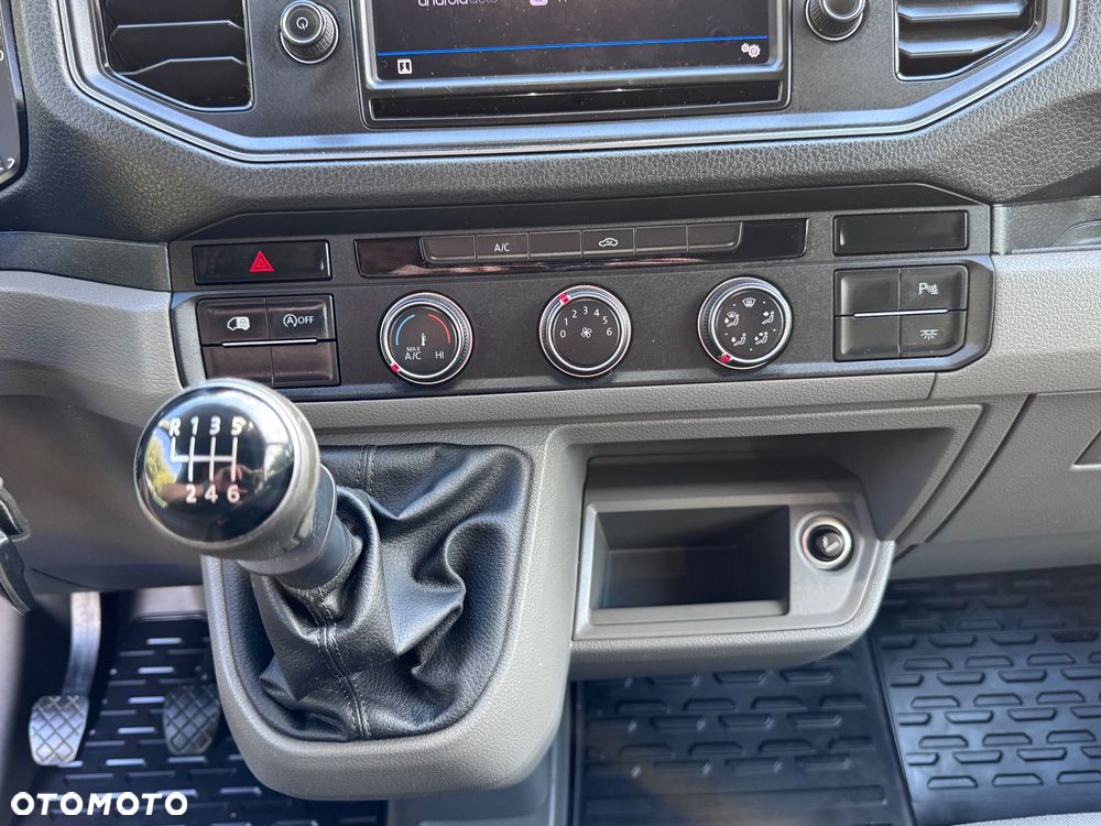 Volkswagen Crafter - 14