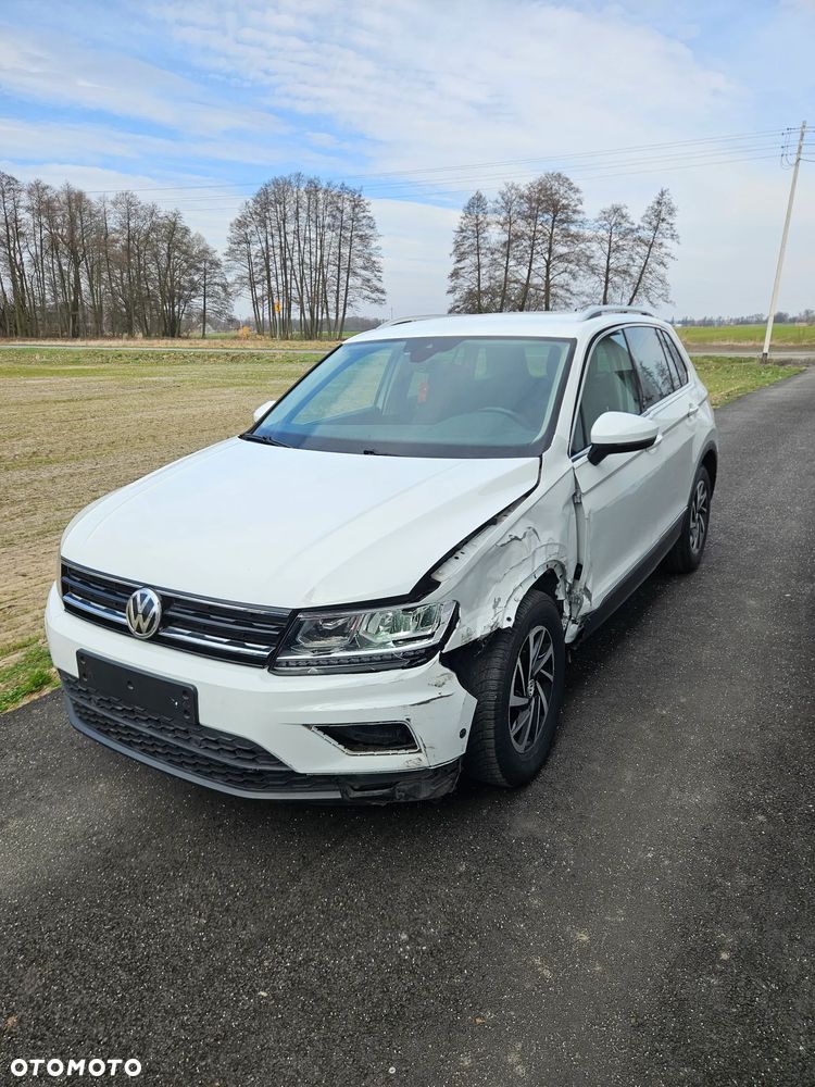 Volkswagen Tiguan 2.0 TDI SCR (BlueMotion Technology) Comfortline - 9