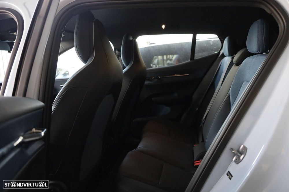 Volvo EX30 69 kWh Single Motor Extended Range Core - 15