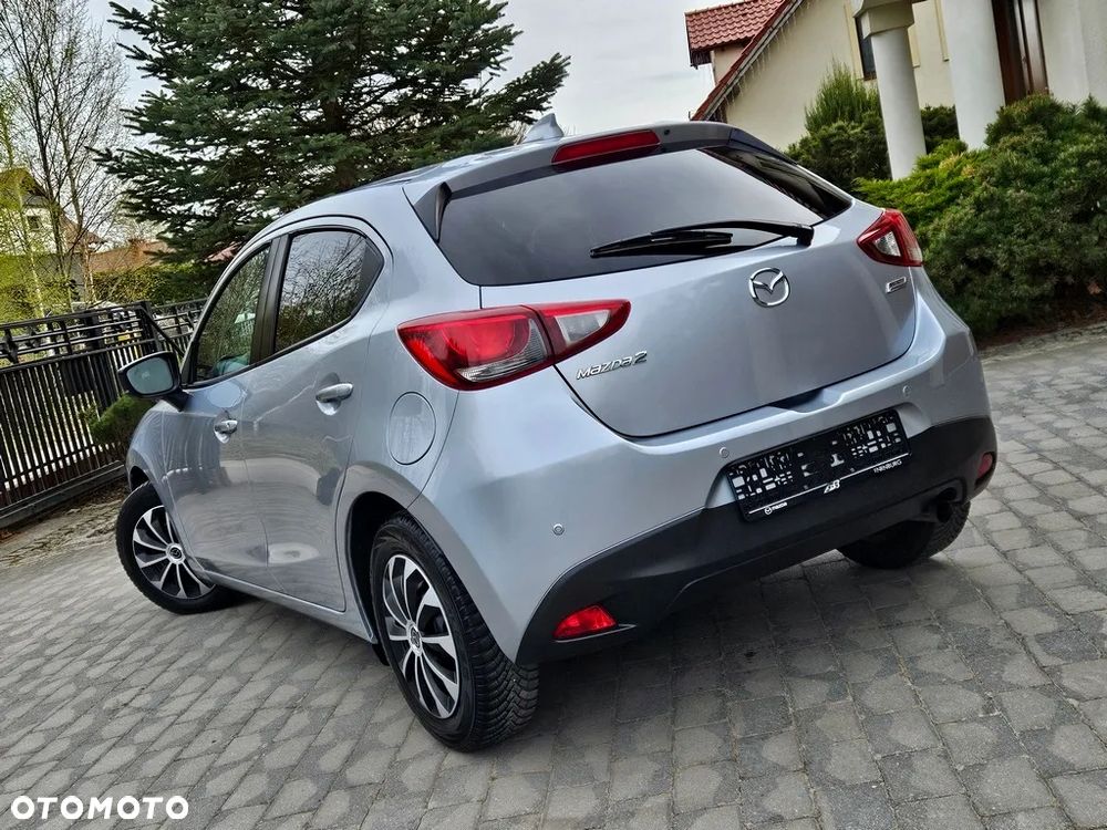 Mazda 2 - 7