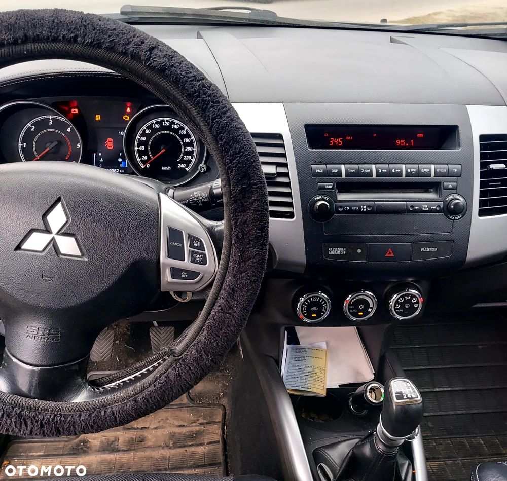 Mitsubishi Outlander 2.2 DID Instyle EU5 - 8