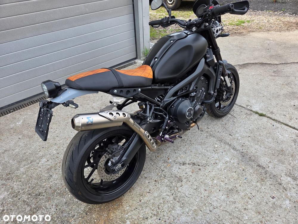 Yamaha XSR - 8