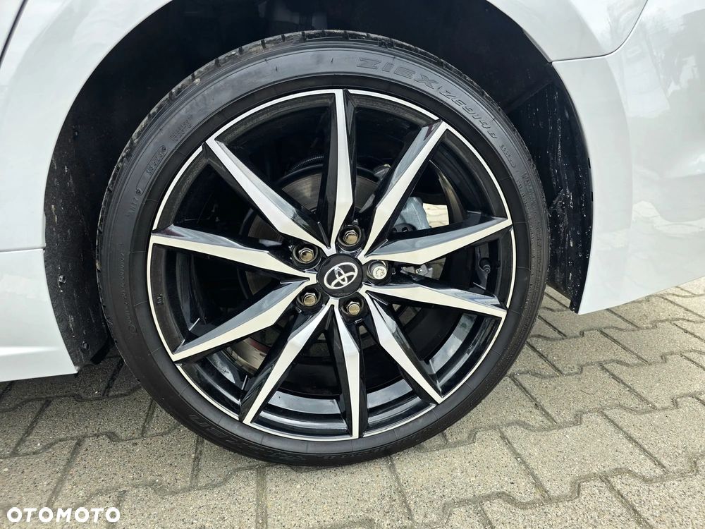 Toyota Corolla 1.8 Hybrid GR Sport Dynamic - 16