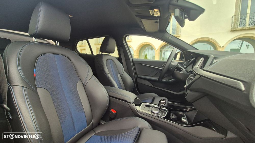 BMW 116 d Pack Desportivo M Auto - 14