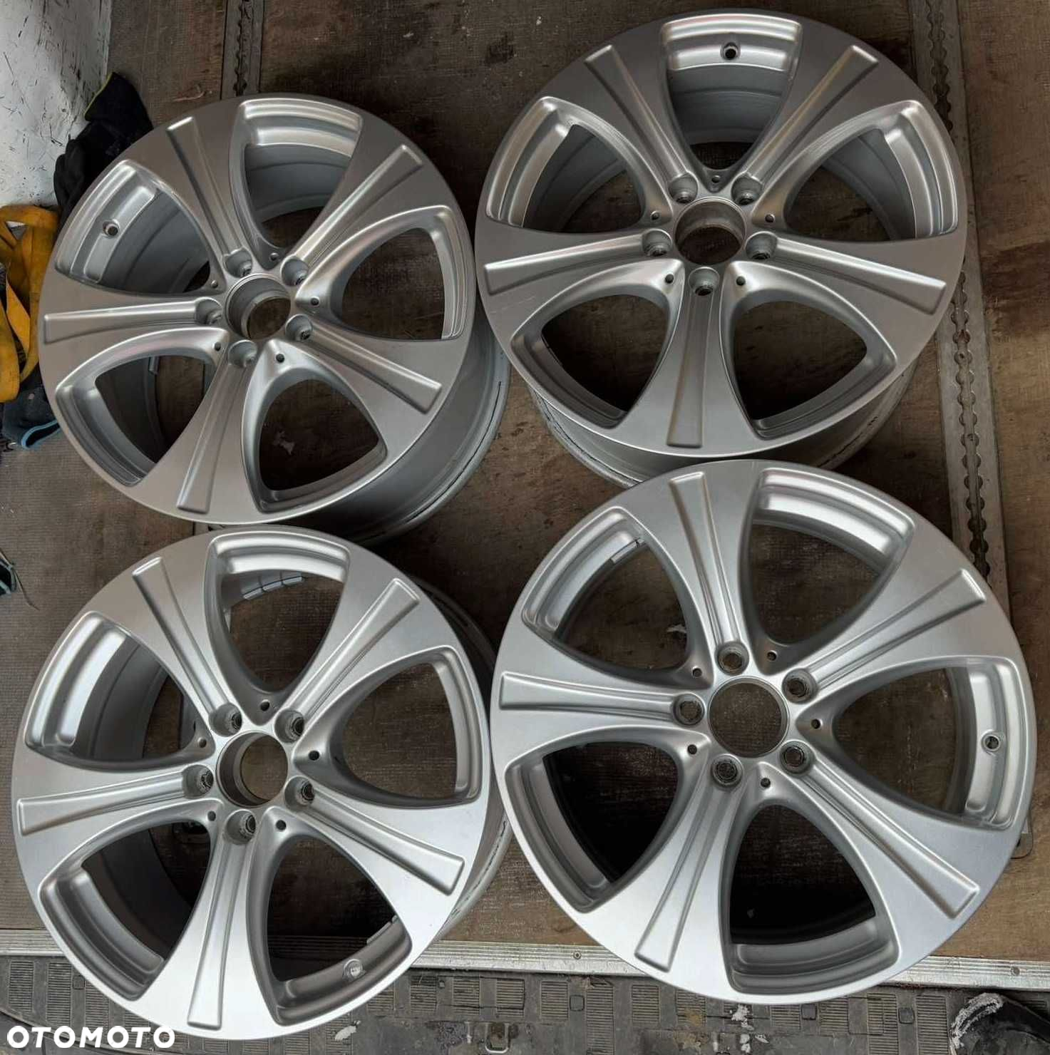 Alufelgi 5x112 r18 AUDI A4 B6 B7 B8 B9 A6 C5 C6 C7 C8 Q5 A7 92# - 5