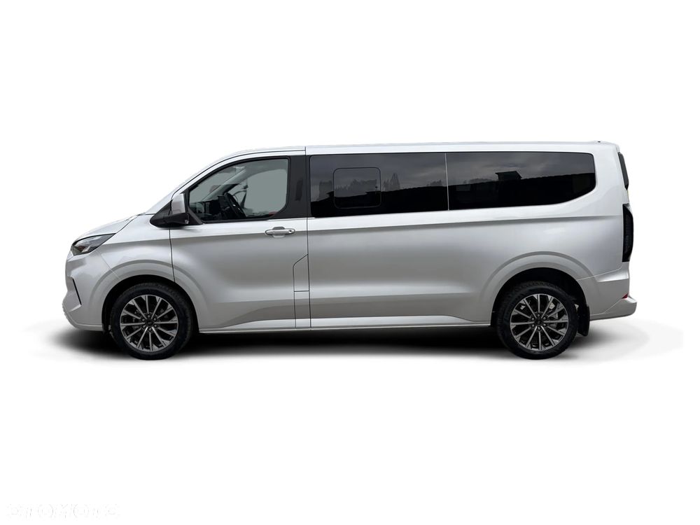 Ford Tourneo Custom 2.0 EcoBlue 320 AWD L2 Titanium - 2