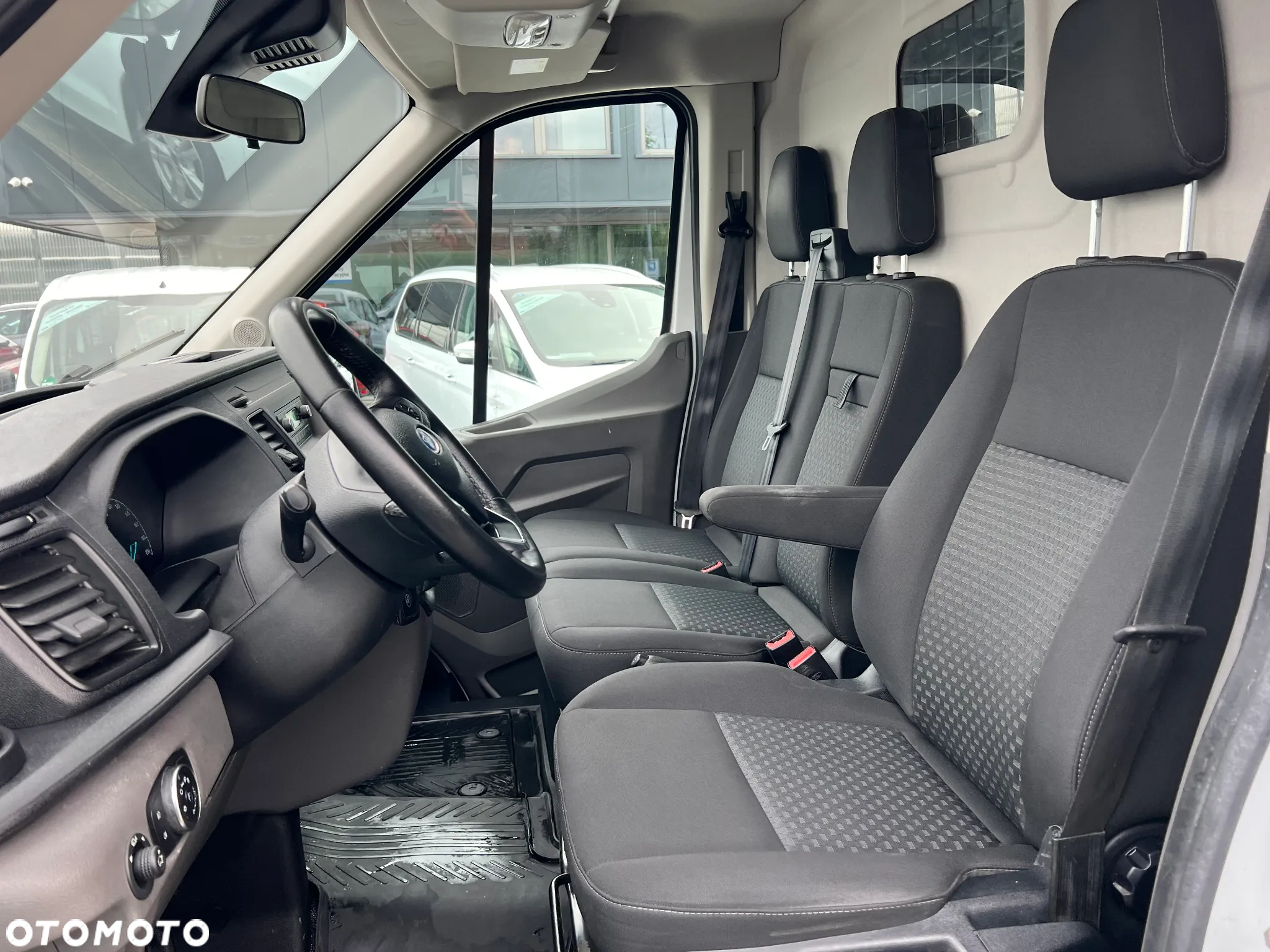 Ford Transit - 23