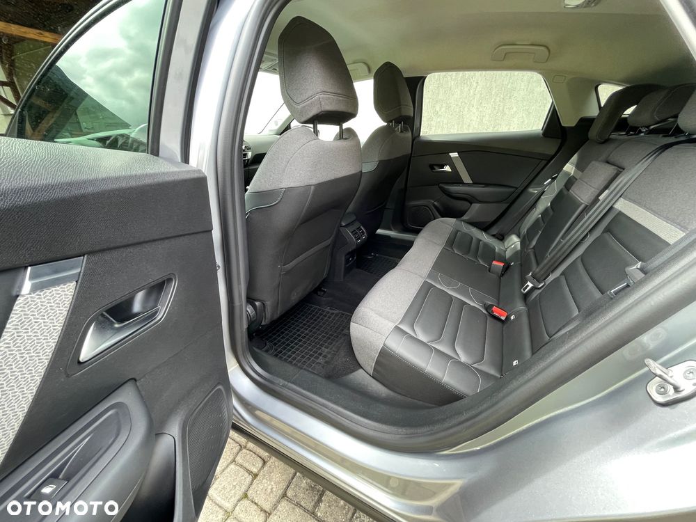 Citroën C4 1.5 BlueHDi Shine S&S - 6