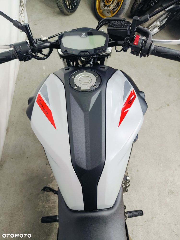 Yamaha MT - 14