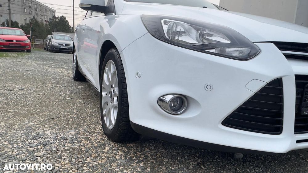 Ford Focus 1.0 EcoBoost Start Stop Titanium - 11