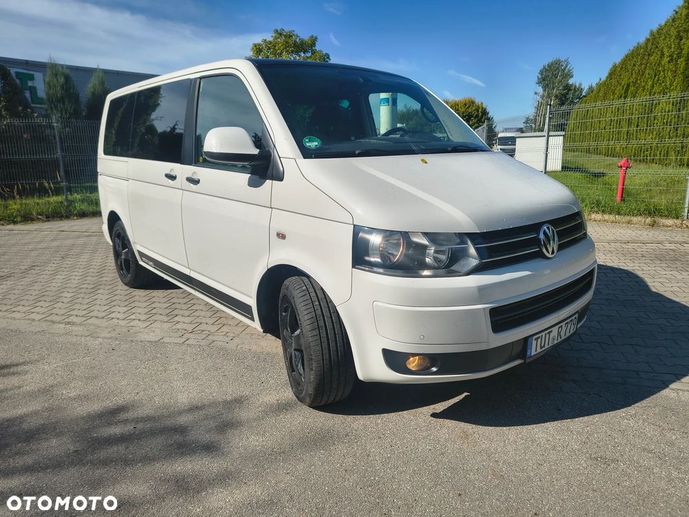 Volkswagen Multivan - 8