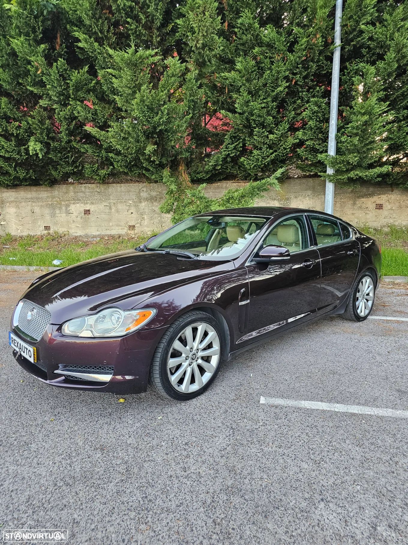 Jaguar XF 3.0 D V6 Premium Luxury - 1