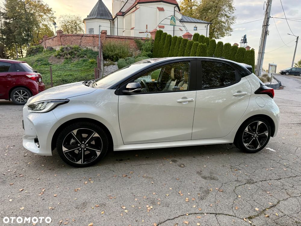 Toyota Yaris Hybrid 1.5 Executive - 5