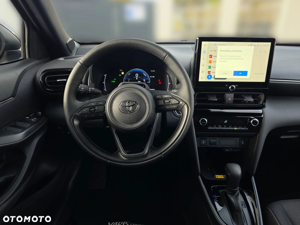 Toyota Yaris Cross - 15