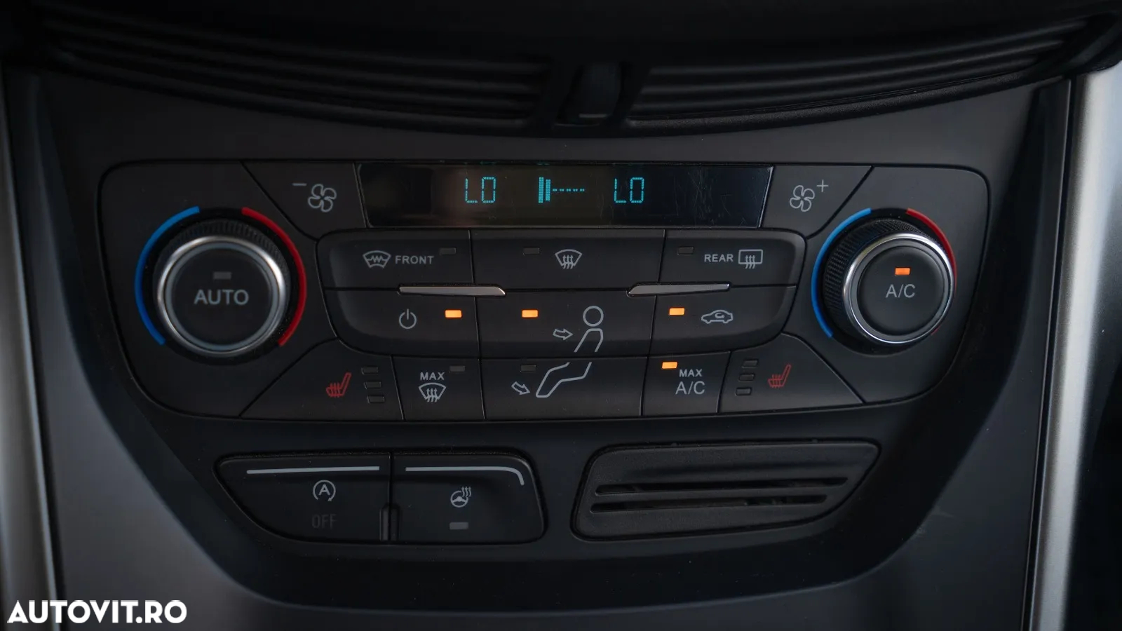 Ford Kuga 2.0 TDCi 2WD Trend - 11