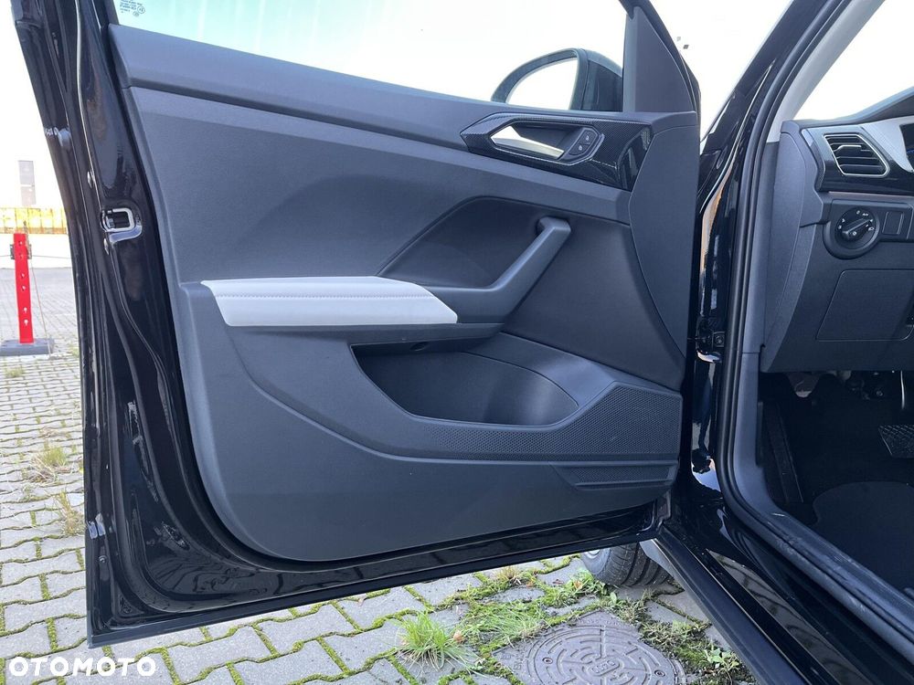 Volkswagen T-Cross - 9