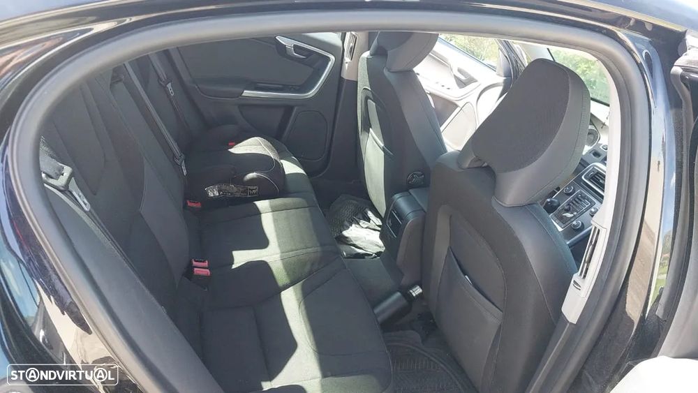 Volvo S60 1.6 D2 Drive Kinetic Start/Stop - 7