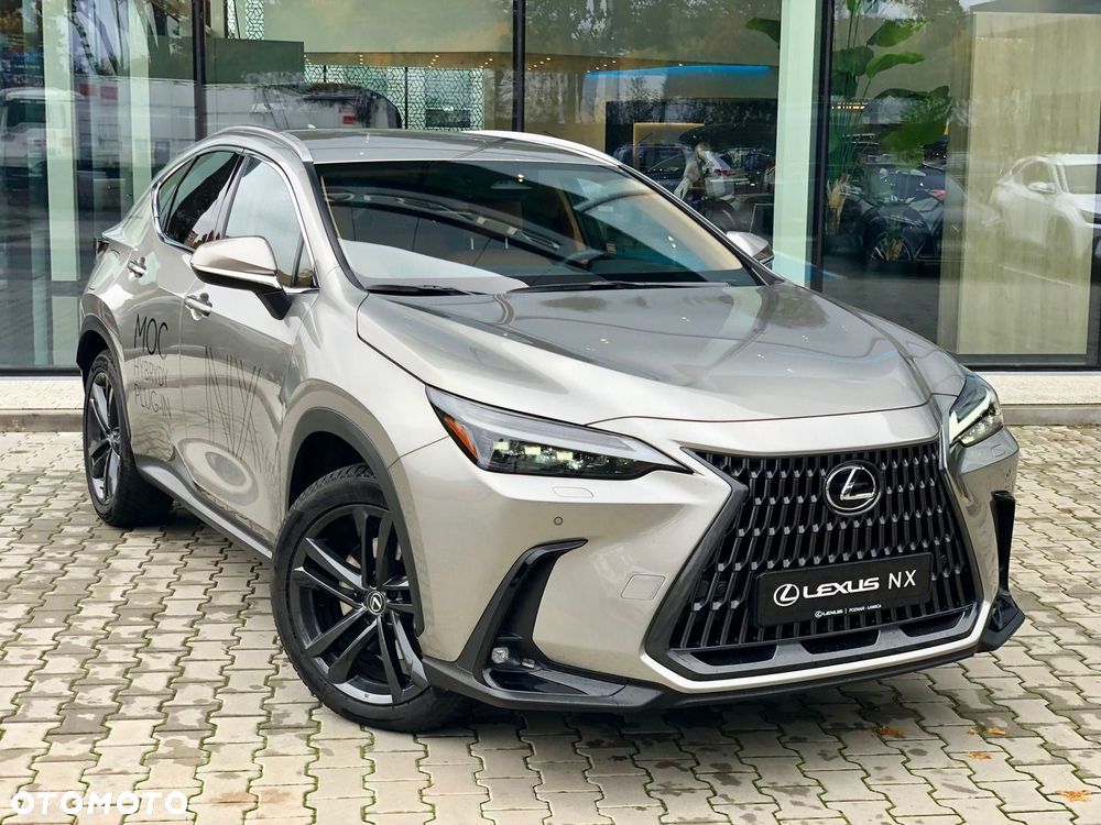 Lexus NX - 9