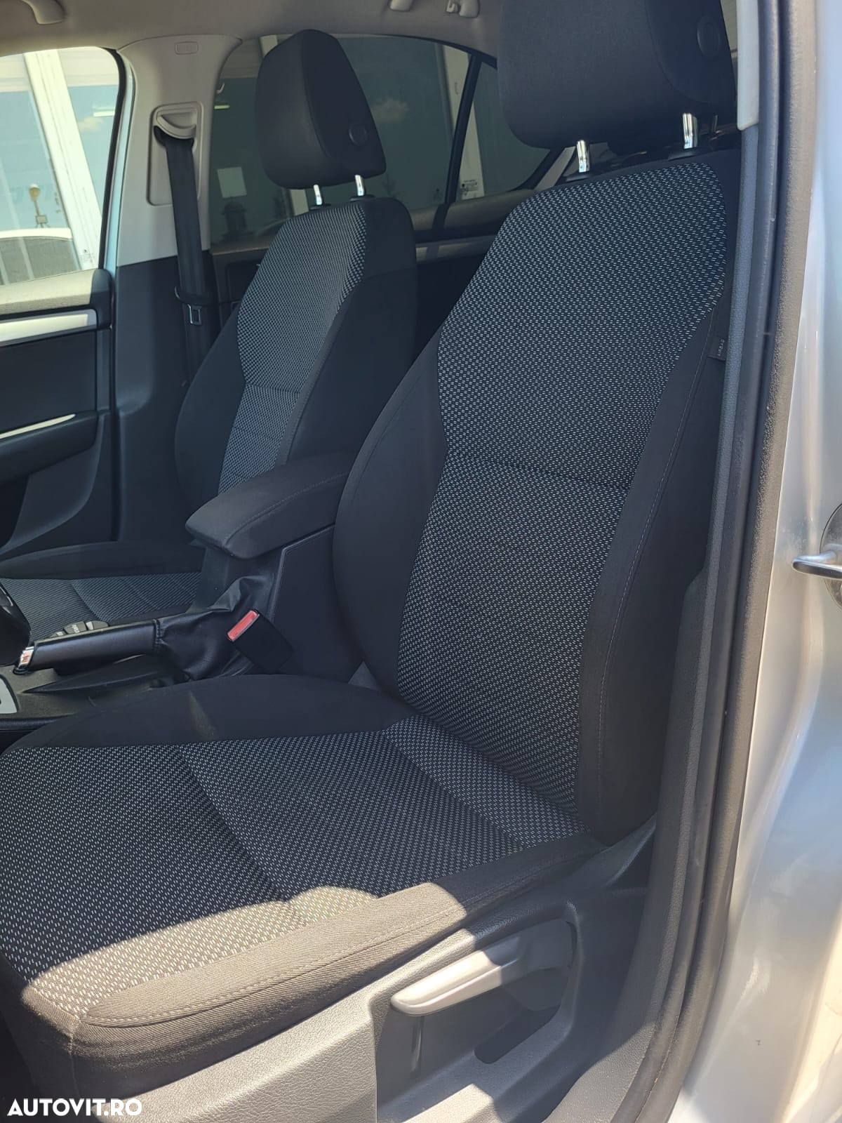 Skoda Octavia 1.6 TDI DSG Ambition - 7