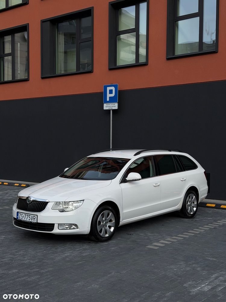 Skoda Superb 1.8 TSI DSG Comfort - 1