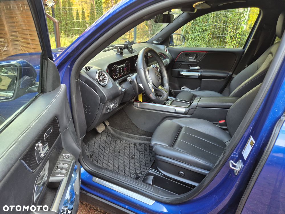 Mercedes-Benz GLB 250 4Matic 8G-DCT Edition AMG Line - 23