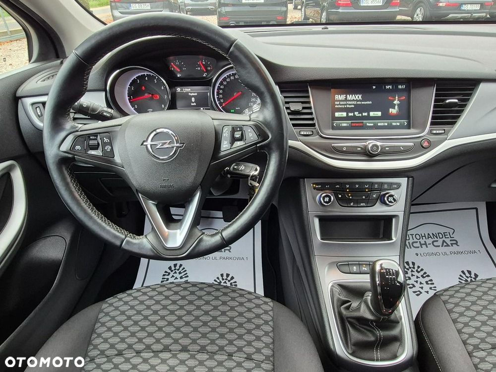 Opel Astra - 33