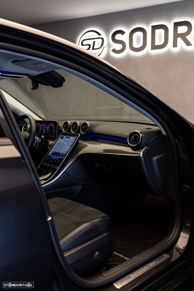Mercedes-Benz C 300 e T 9G-TRONIC AMG Line - 25