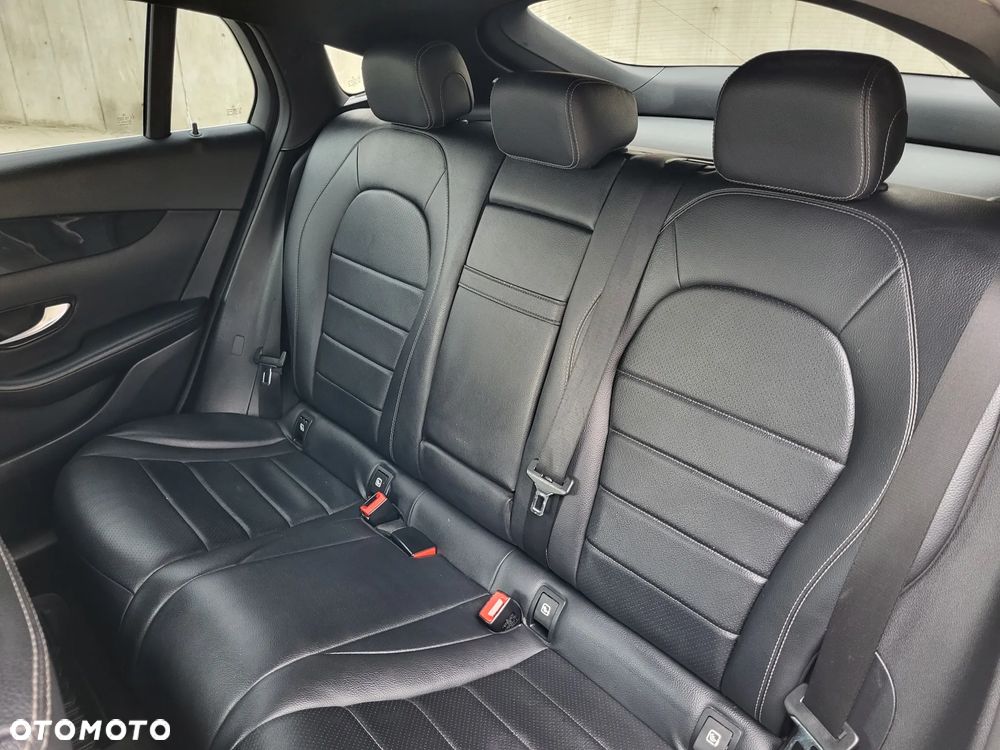 Mercedes-Benz GLC 220 d - 29