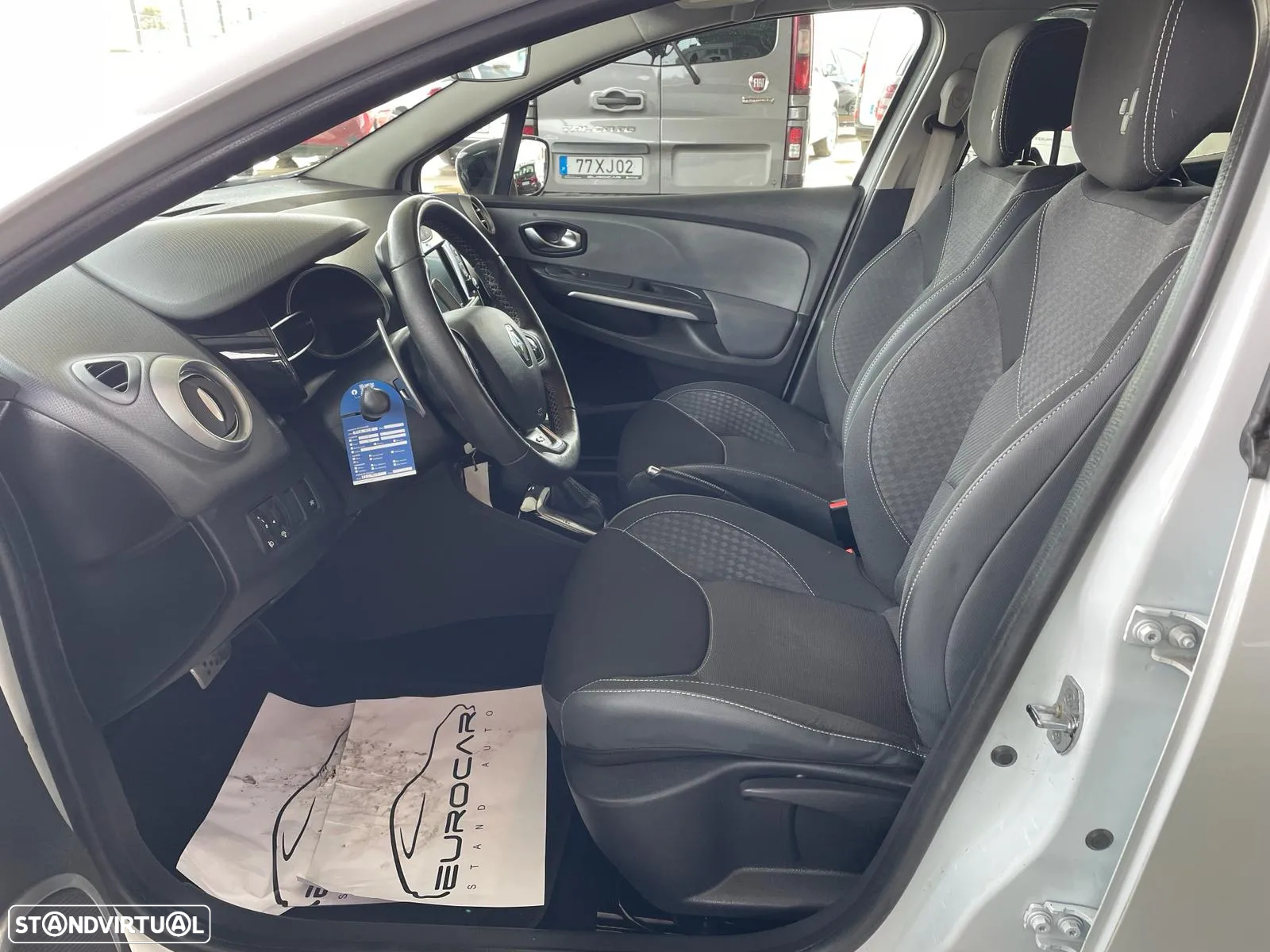 Renault Clio 1.2 TCE GT EDC - 9