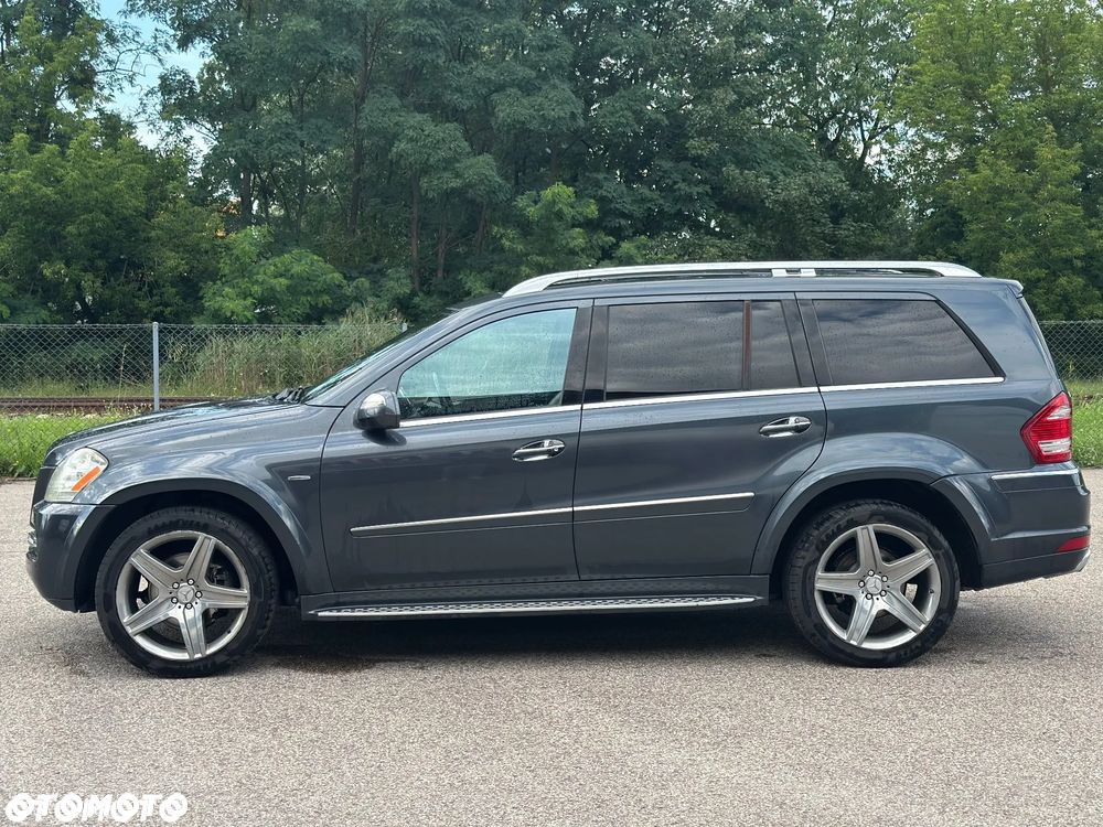 Mercedes-Benz GL 500 4Matic 7G-TRONIC - 9