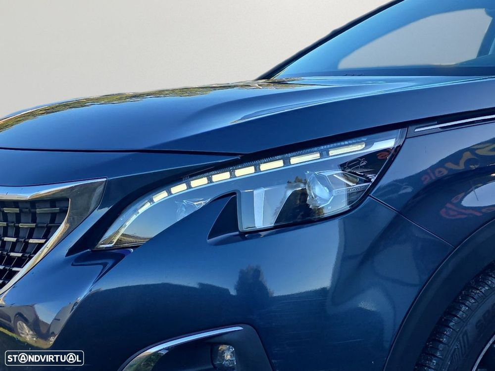 Peugeot 5008 1.5 BlueHDi Allure EAT8 - 5