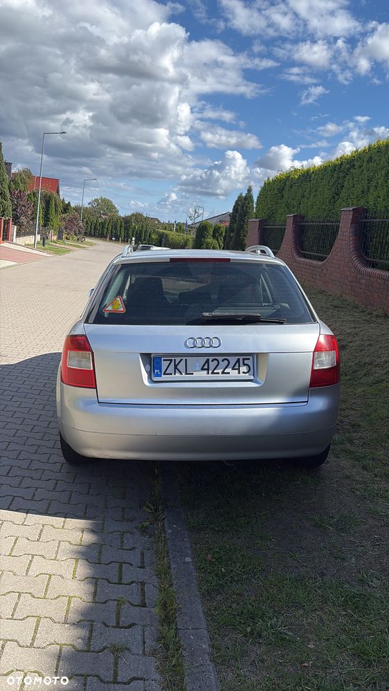Audi A4 Avant 2.5 TDI - 10