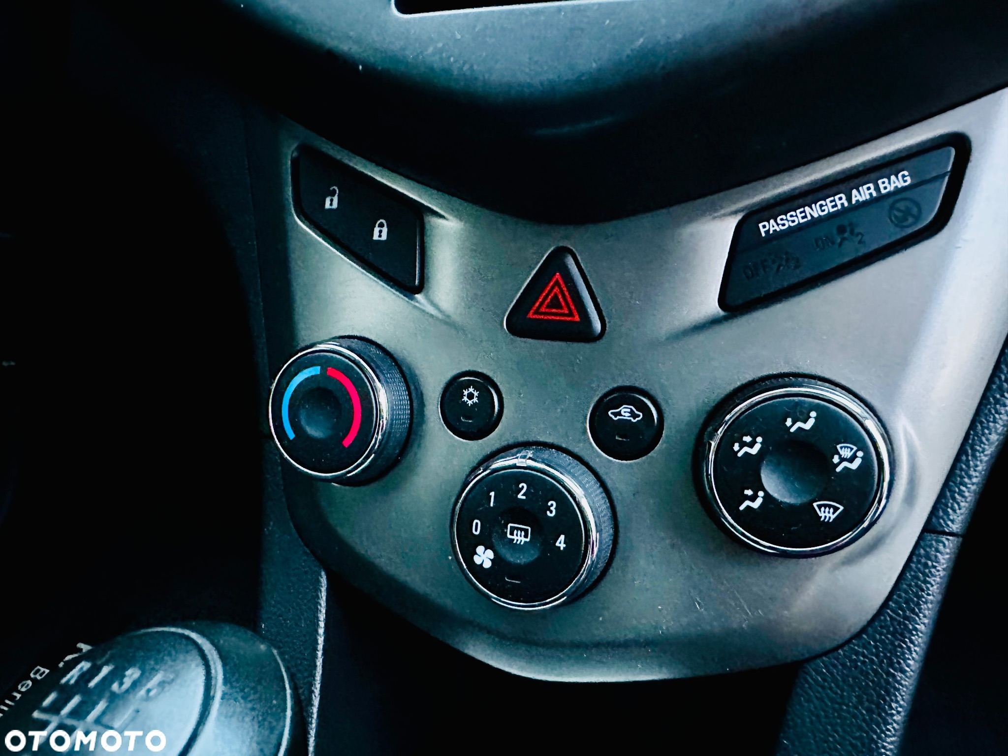 Chevrolet Aveo 1.2 LS - 22