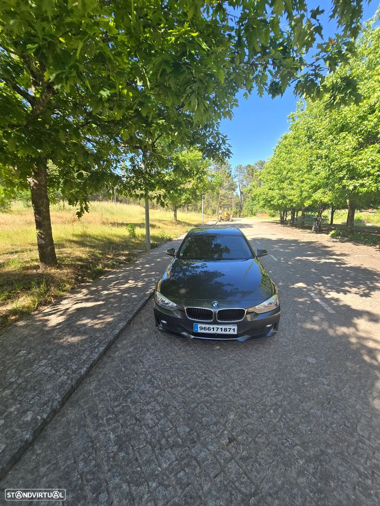 BMW 316 d Sport Line - 6