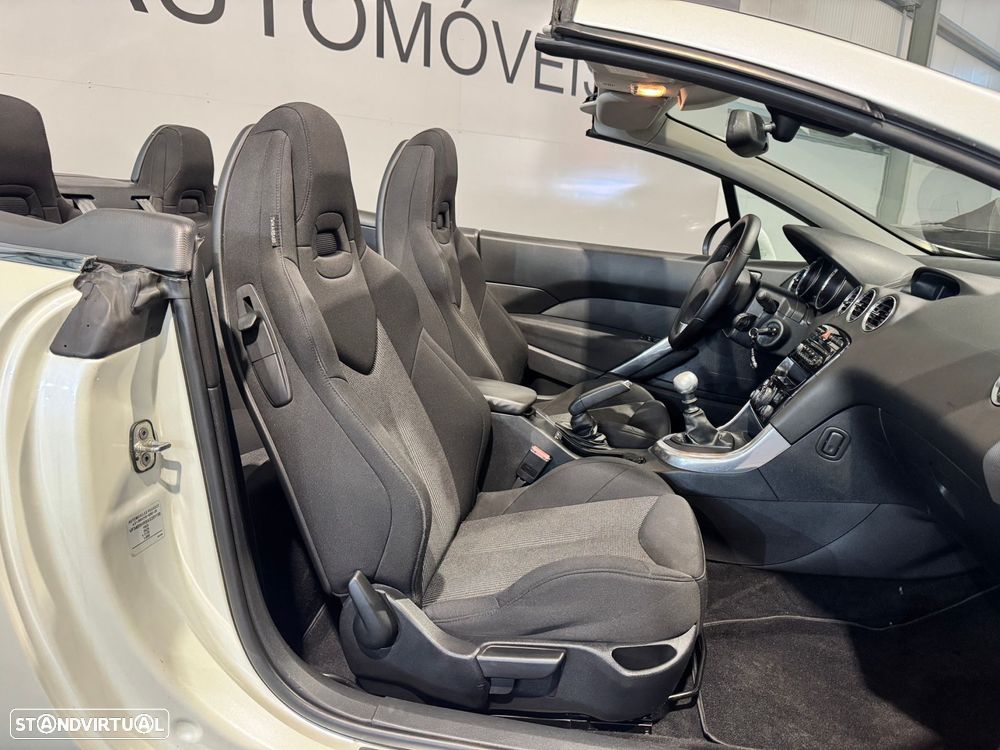 Peugeot 308 CC 1.6 HDi Sport - 28