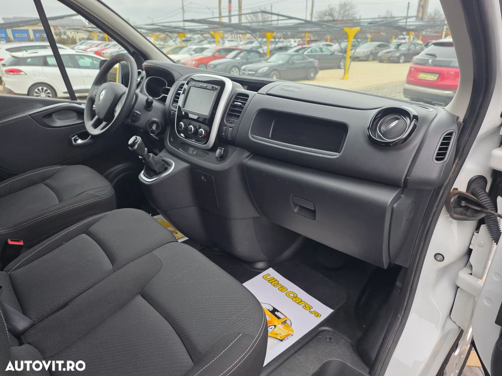 Renault Trafic - 8