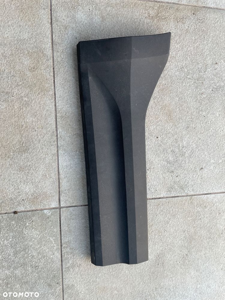 Listwa drzwiowa tylna prawa  Volvo XC40 II - 4