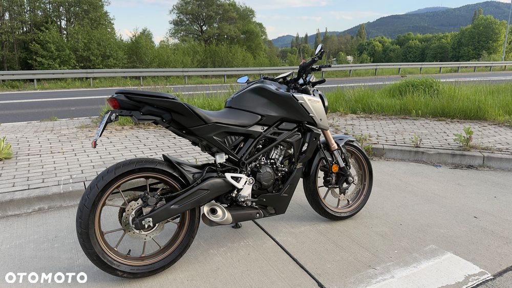 Honda CB - 2