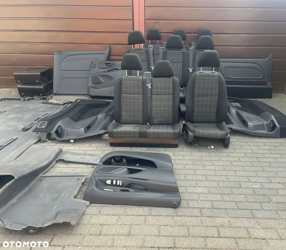FOTELE WNĘTRZE MERCEDES W447 VITO ORYGINAŁ 9 OSOBOWE FOTELE ŁAWKA