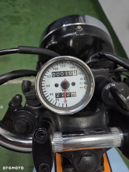 Suzuki GS - 10