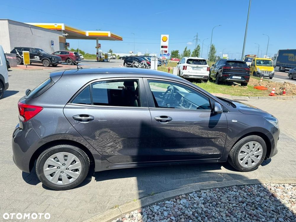 Kia Rio 1.2 M - 7