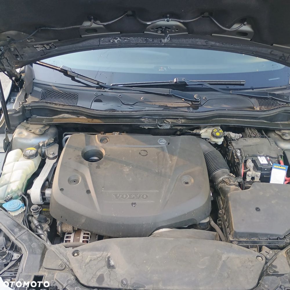 Volvo V40 D2 Drive-E R-Design Kinetic - 18
