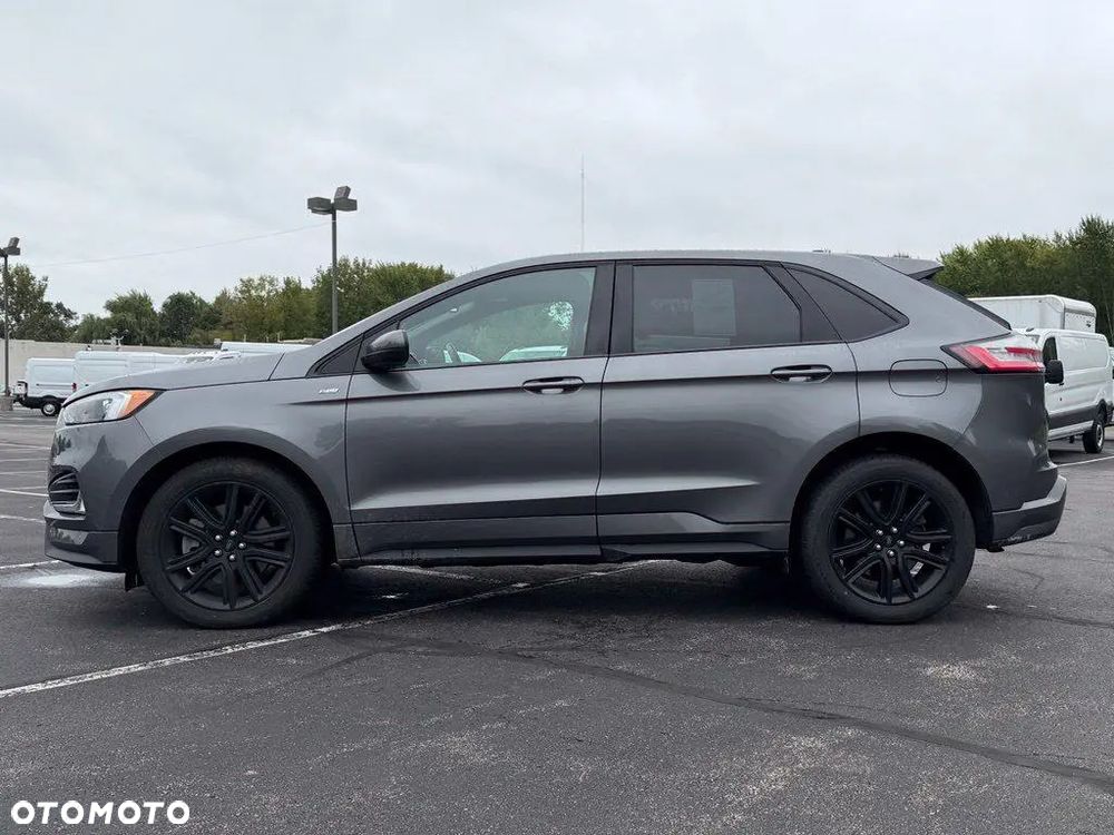 Ford Edge - 5