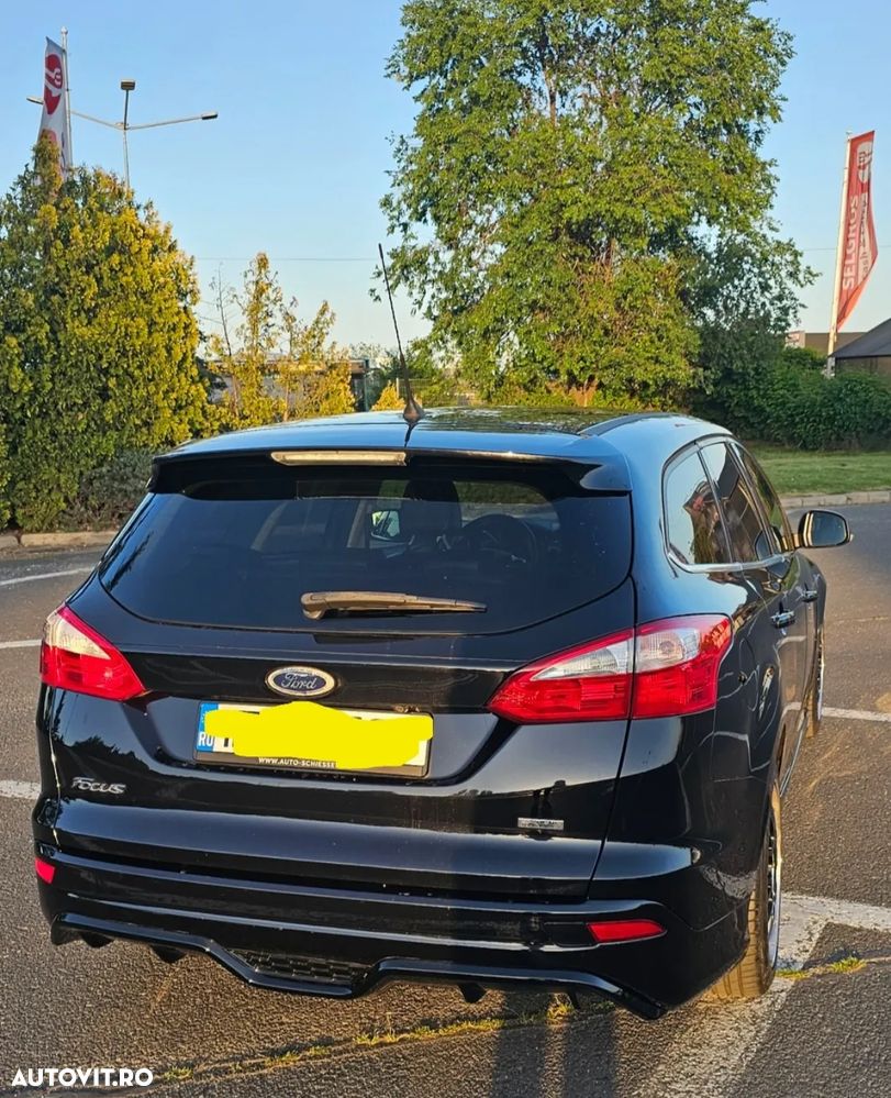 Ford Focus 1.6 TDCi DPF Titanium - 2