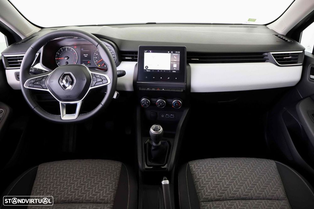 Renault Clio - 17
