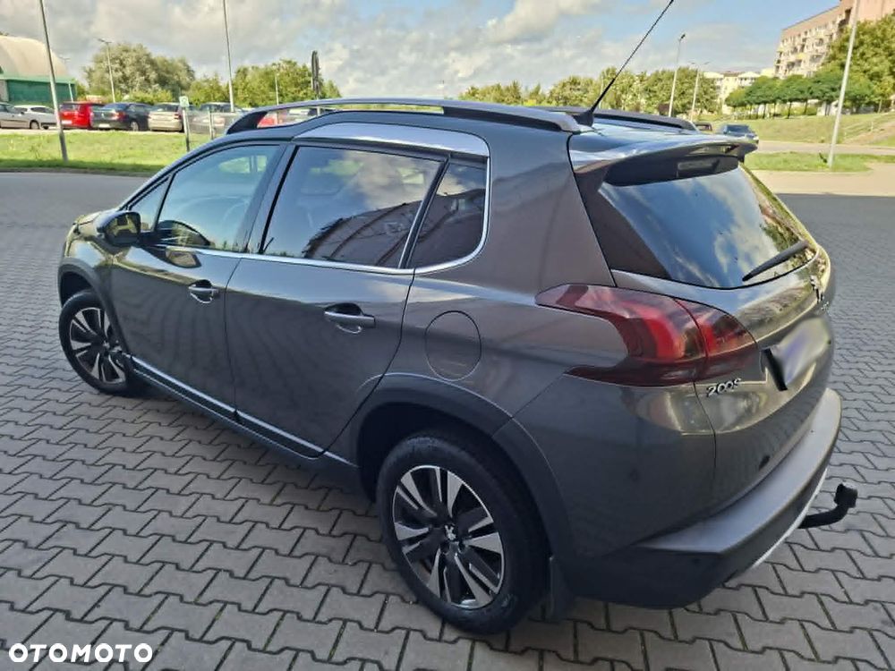 Peugeot 2008 BlueHDi 100 STOP & START Allure - 6