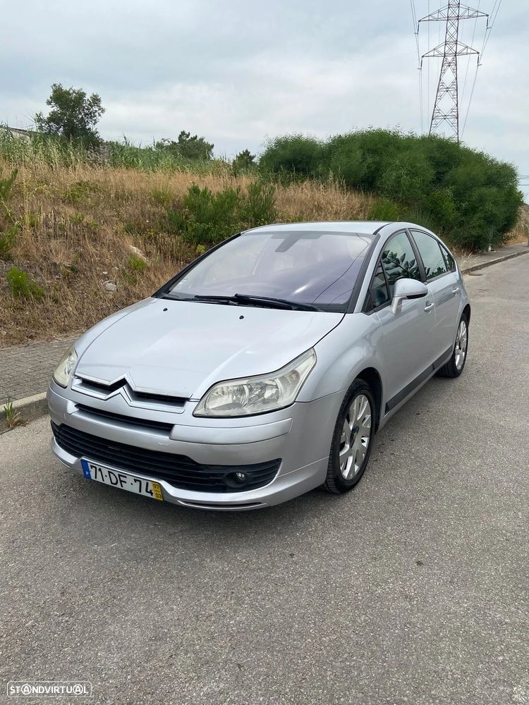 Citroën C4 1.6 HDi 110 Exclusive - 1
